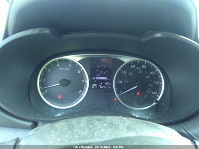 3N1CN8DV2ML882268 Nissan VERSA S