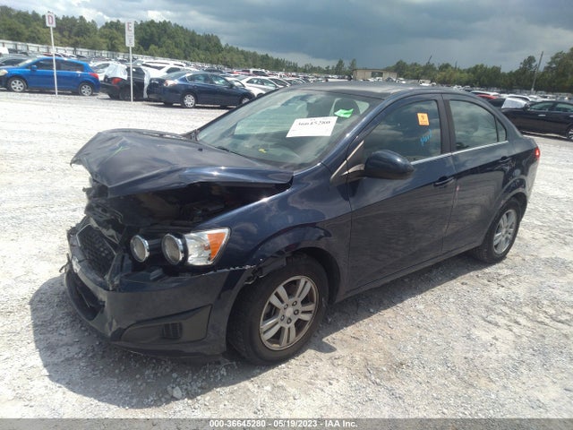 Chevrolet SONIC LT 2015 1G1JC5SH6F4127857 Image 2