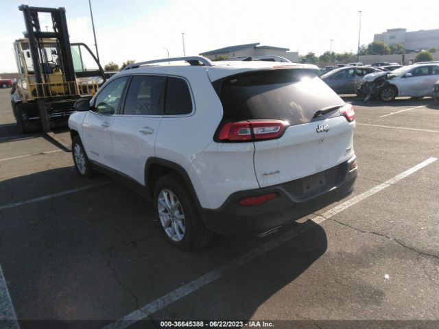 1C4PJMCS9GW303995 Jeep Cherokee Latitude