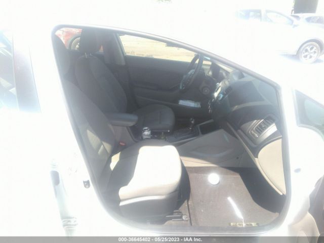 KNAFX4A81E5105607 KIA FORTE EX