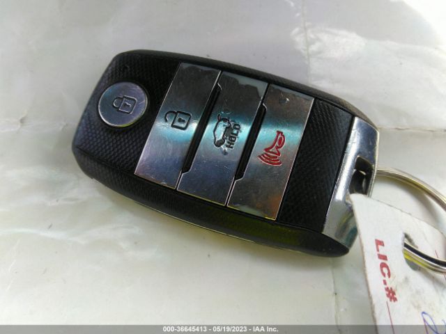 KNDPCCAC9E7651951 KIA Sportage Ex