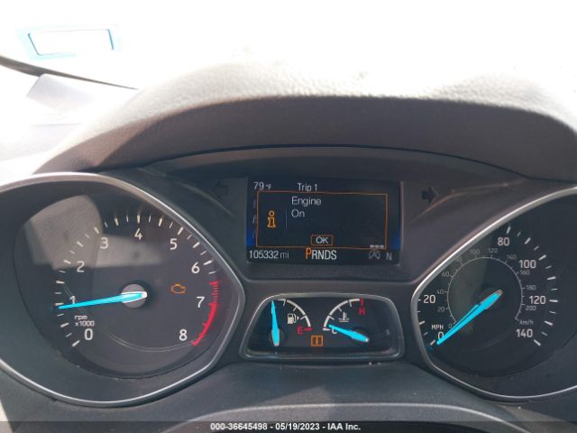 1FMCU0J94HUA32092 Ford Escape Titanium