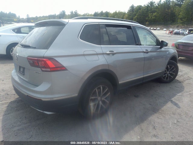 3VV2B7AX6LM008808 Volkswagen Tiguan Se/sel/se R-line Black
