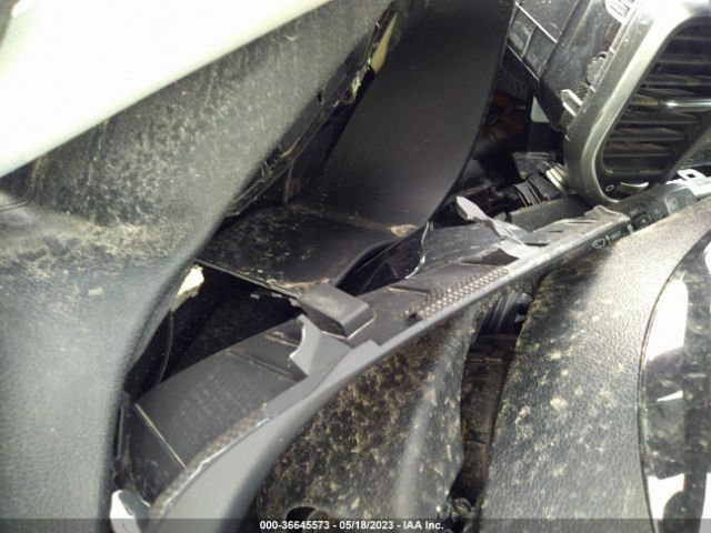 KNDPMCAC6N7019888 KIA Sportage Lx