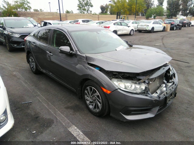 2018 2HGFC2F76JH602448 main image