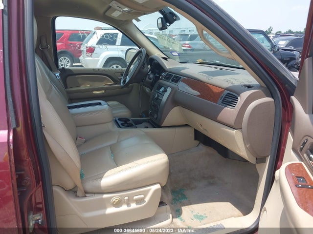2008 GMC YUKON SLT W/4SB VIN: 1GKFC13028J106091