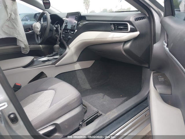 Toyota CAMRY LE 2022 4T1C11AK4NU002796 Image 6