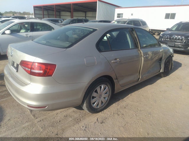 3VW2K7AJ1FM273602 Volkswagen Jetta Sedan 2.0l S
