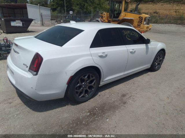 2C3CCAGG0HH585901 Chrysler 300 300s