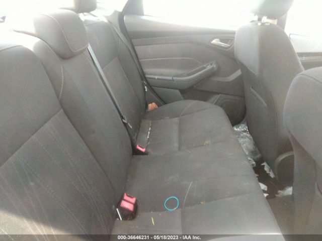 1FADP3F22FL338293 Ford FOCUS SE