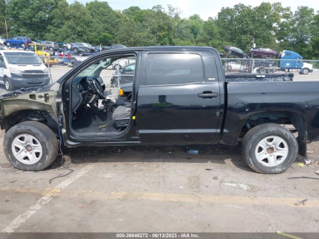 5TFEY5F1XFX173908 Toyota Tundra Sr5 5.7l V8