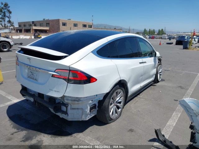 5YJXCDE22KF203869 Tesla MODEL X