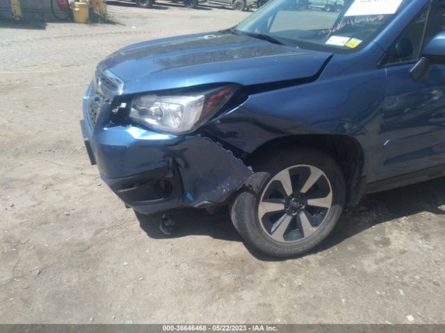 JF2SJAGC6JH432432 Subaru Forester Premium