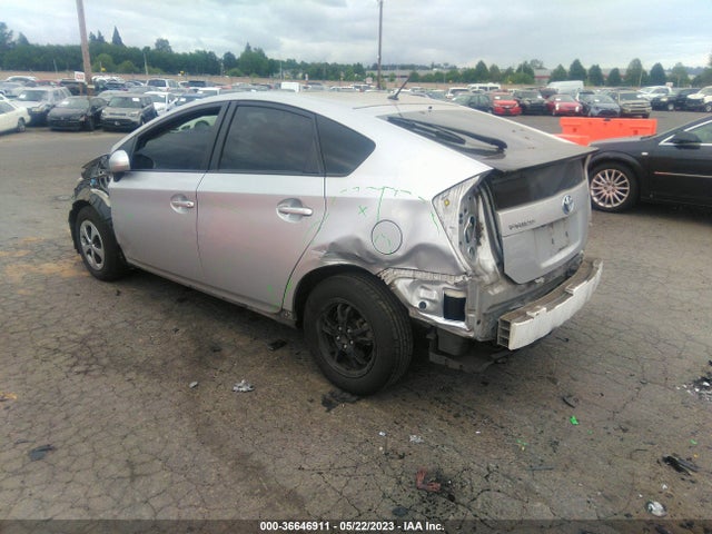 Toyota Prius Four 2015 JTDKN3DU5F0446307 Image 3