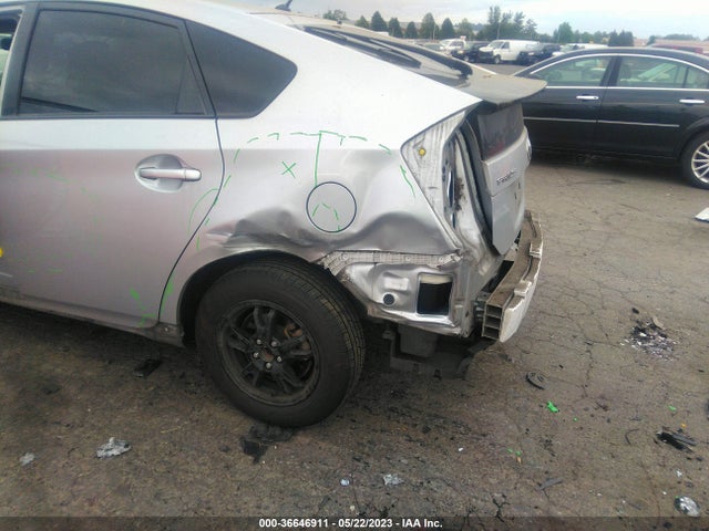 Toyota Prius Four 2015 JTDKN3DU5F0446307 Image 6