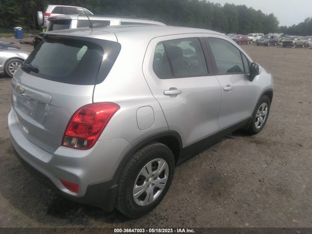 Chevrolet TRAX LS 2017 3GNCJKSB6HL282400 Image 4
