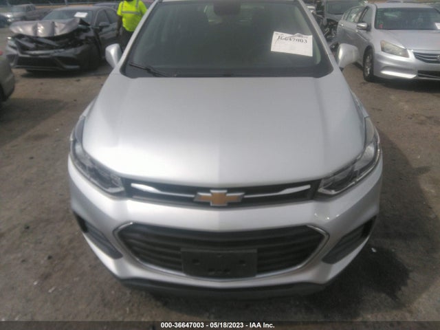 Chevrolet TRAX LS 2017 3GNCJKSB6HL282400 Image 6