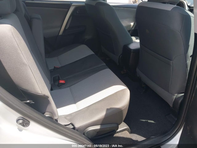 Toyota RAV4 LE 2015 2T3ZFREV1FW148354 Image 8