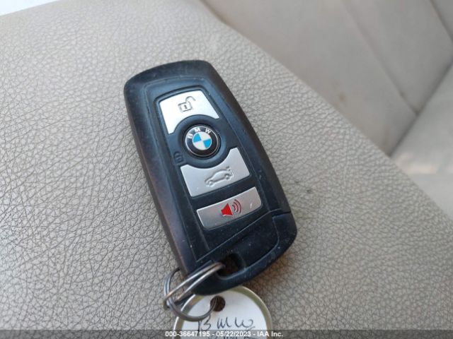 WBA8E1G50GNT37905 BMW 3 Series 320i