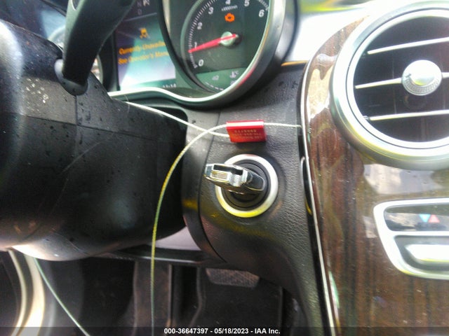 55SWF4JBXHU214263 Mercedes-Benz C-class C 300