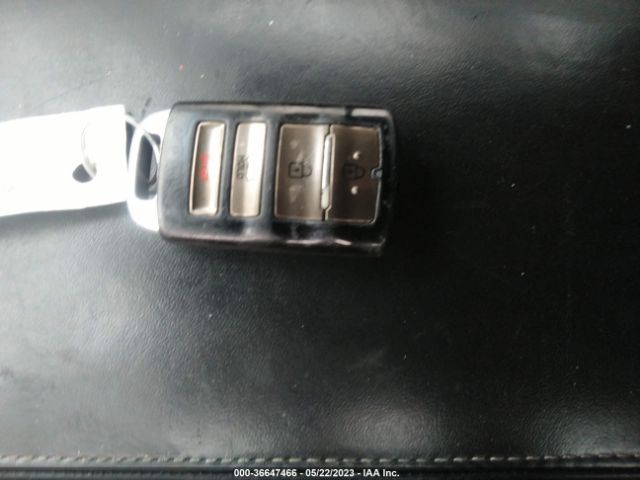 KNALW4D48F6021455 KIA K900 Luxury