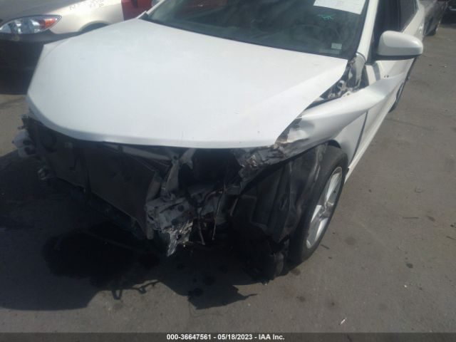 4T1BF1FK3EU765608 Toyota Camry L/le/xle/se/se Sport