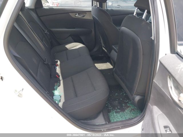 3KPF24AD0ME312877 KIA Forte Lxs