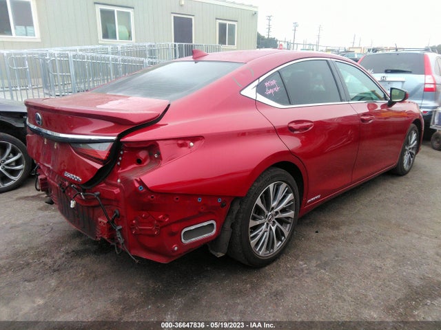 58ADA1C18MU001439 Lexus Es Es 300h
