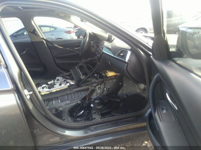 WBA8E1G50JNU90114 BMW 3 Series 320i