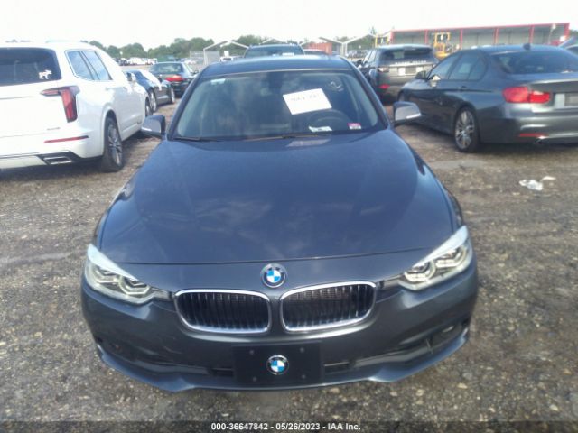 WBA8E1G50JNU90114 BMW 3 Series 320i