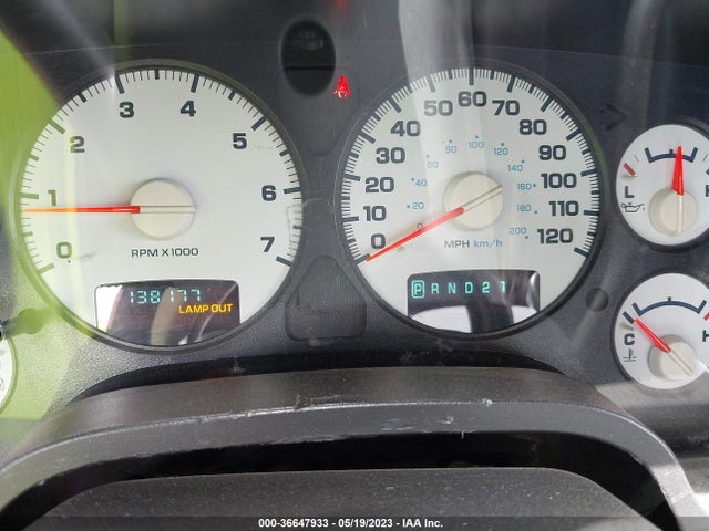 2005 DODGE RAM 1500 SLT VIN: 1D7HA18D85S111751