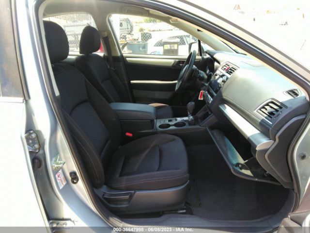 4S3BNAF66H3043828 Subaru Legacy Premium