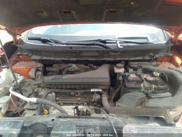 JN8AT2MVXHW255880 Nissan Rogue Sl
