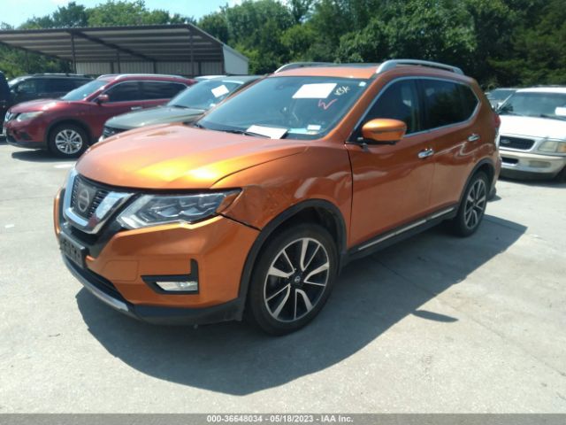 JN8AT2MVXHW255880 Nissan Rogue Sl