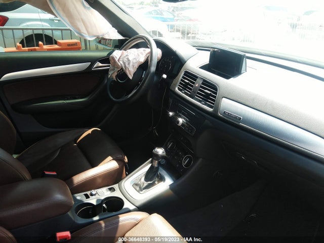 WA1ECCFS5JR007959 Audi Q3 Premium/sport Premium