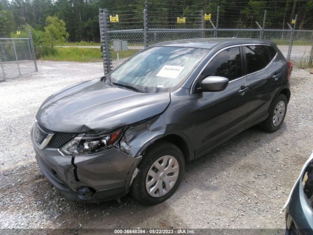 JN1BJ1CR8JW282427 Nissan Rogue Sport S