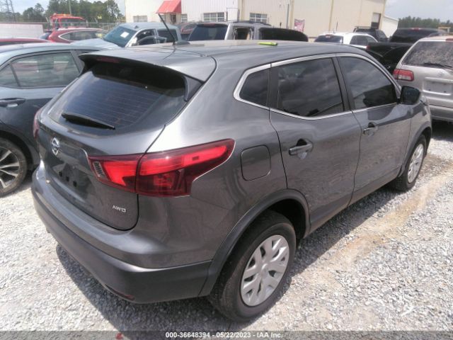 JN1BJ1CR8JW282427 Nissan Rogue Sport S
