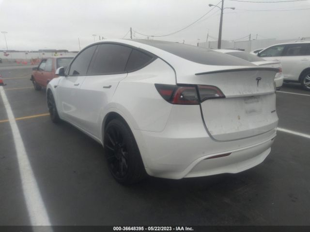 7SAYGDEF9NF328063 Tesla Model Y Performance