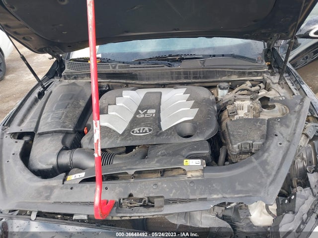 2015 Kia K900, VIN: KNALU4D49F6025956