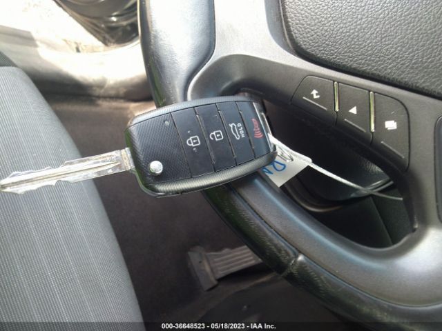 KNAFX4A86G5575232 KIA FORTE EX