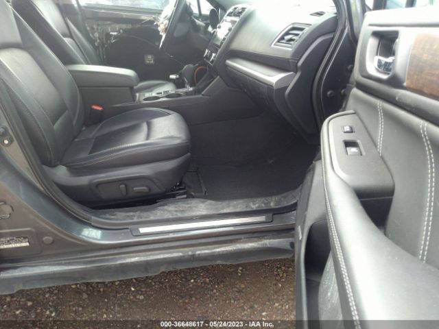 4S4BSENC4K3203327 Subaru Outback Limited