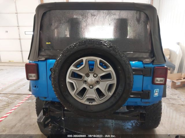 1C4BJWCG7FL600166 Jeep Wrangler Rubicon