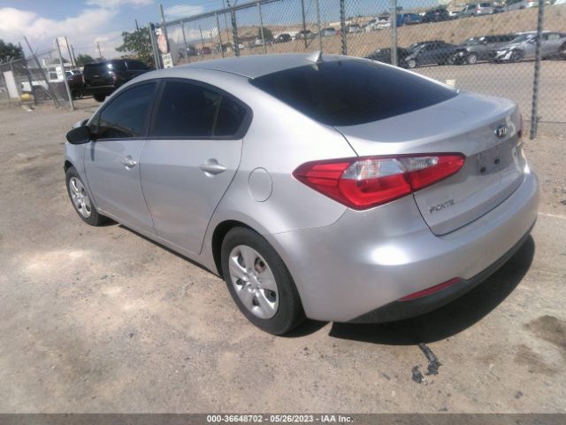 KNAFK4A66F5386754 KIA FORTE LX