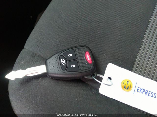1C4NJCBA2GD567985 Jeep Compass Sport