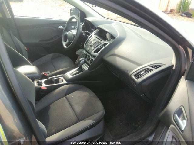 Ford FOCUS SE 2014 1FADP3F2XEL416396 Image 6