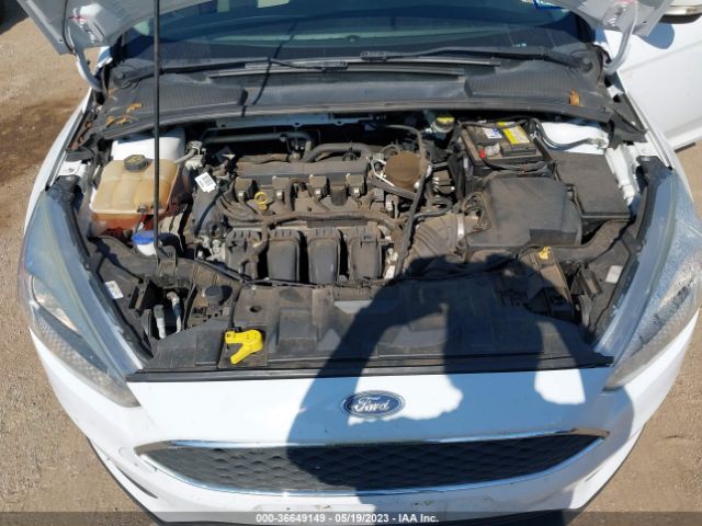 1FADP3K27FL327019 Ford FOCUS SE