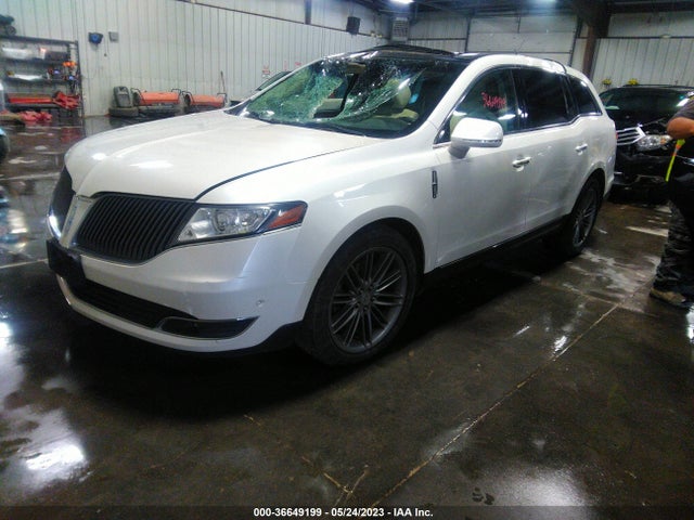2LMHJ5AT7EBL56439 Lincoln Mkt Ecoboost