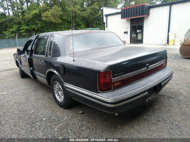 1994 LINCOLN TOWN CAR SIGNATURE/TOURNAMENT VIN: 1LNLM82W2RY773337