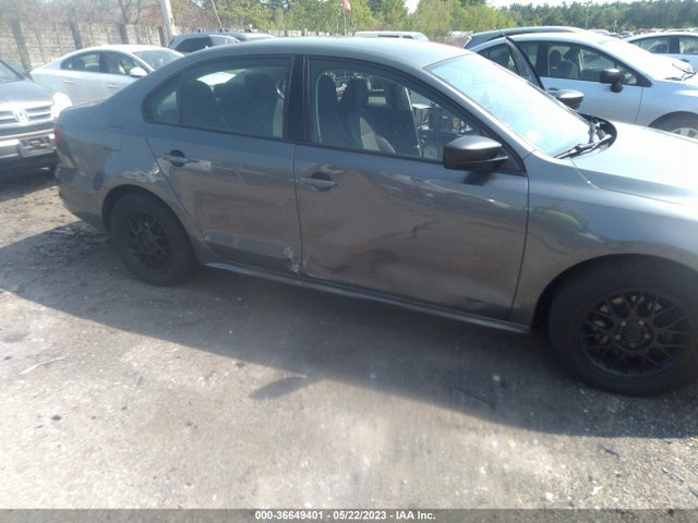 3VW267AJ5GM343009 Volkswagen Jetta Sedan 1.4t S