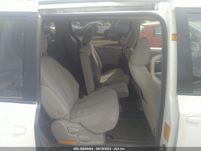 2011 TOYOTA SIENNA LE VIN: 5TDKK3DC4BS140660